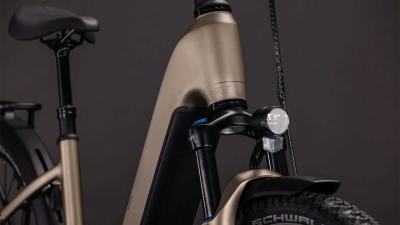 Cube Nuride Hybrid Pro 800 flashstone'n'chrome Gr&ouml;&szlig;e: Easy Entry 50 cm Produktbild 4